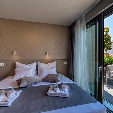 Dedaj - Auri Apartman Zadar