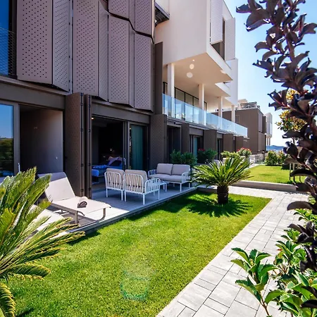 Apartman Dedaj - Auri *